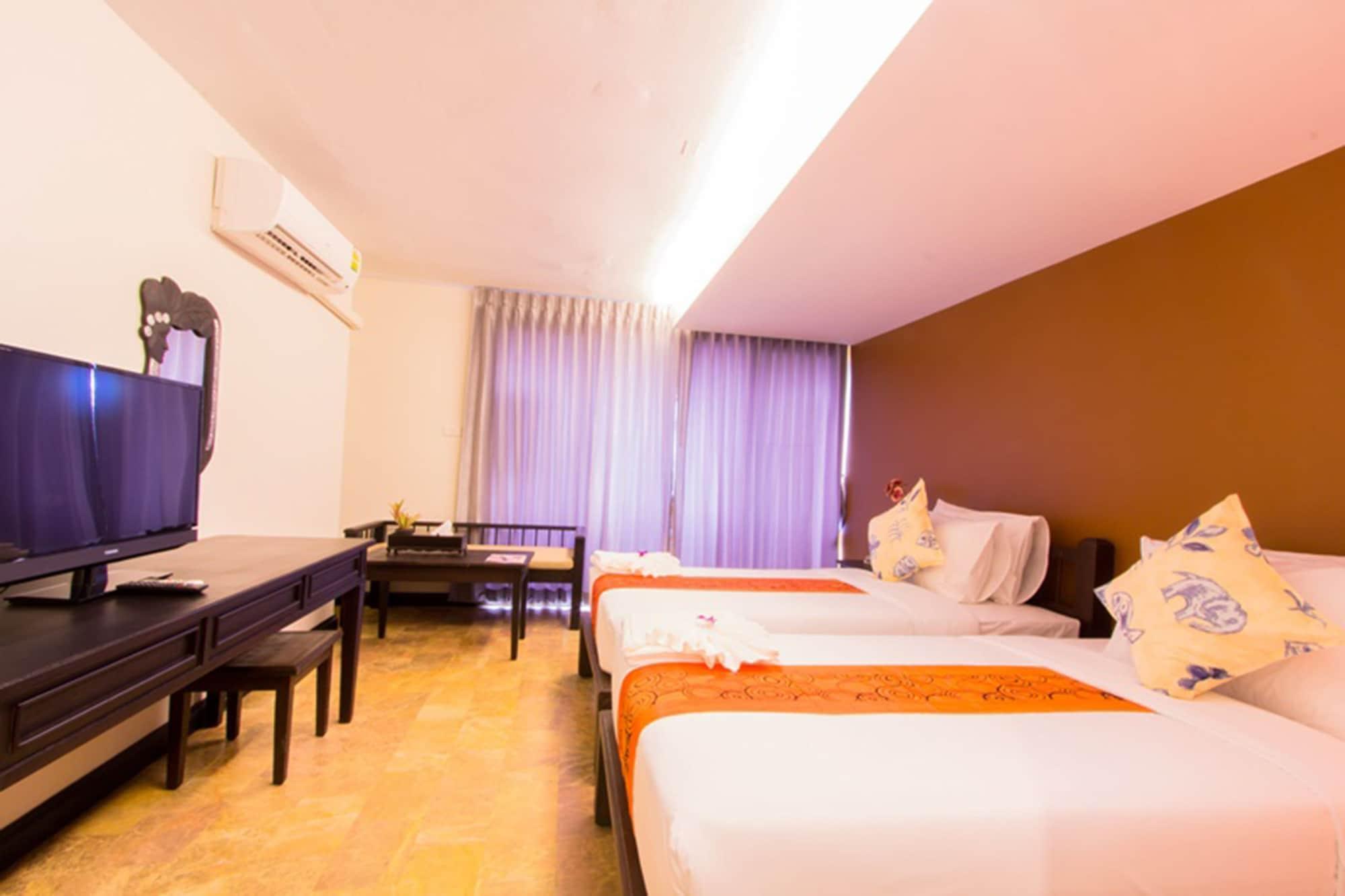 All Together Suite Hotel Bangkok Eksteriør billede